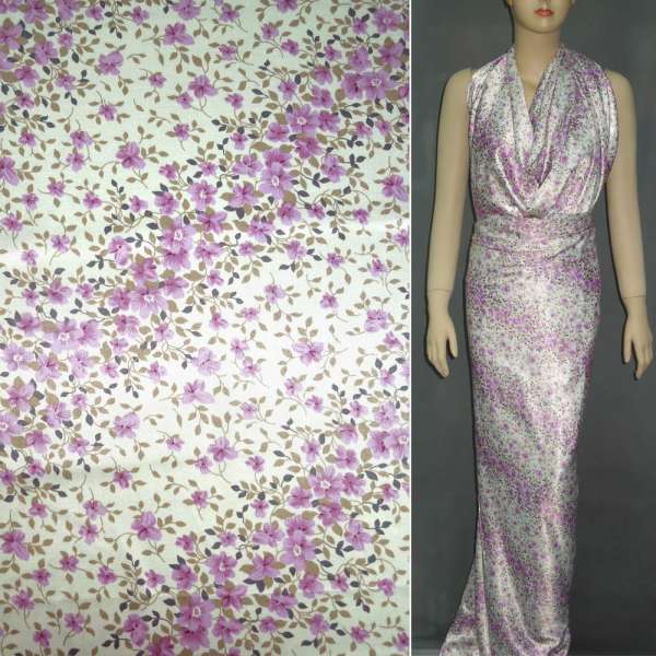 Атлас стрейч молочний з діагональними смугами бузкові квіти ш.120