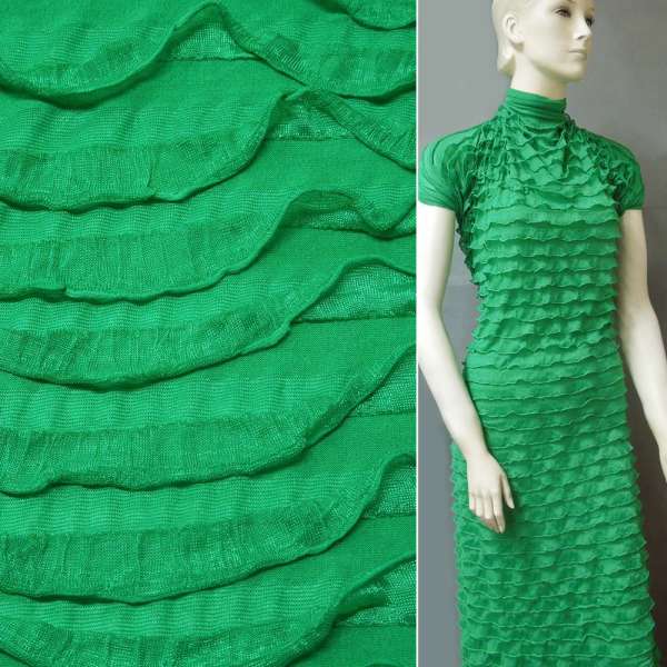 Трикотаж зеленый с рюшами ш.150