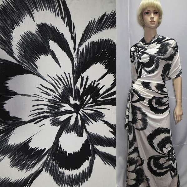 Трикотаж вискозный стрейч белый с большими черными цветами ш.131