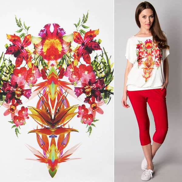 Трикотаж вискозный стрейч молочный с вишнево-розовыми цветами (раппорт) ш.147