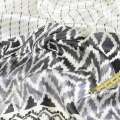 Шелк молочный с черным геометрическим рисунком рапорт ш.134