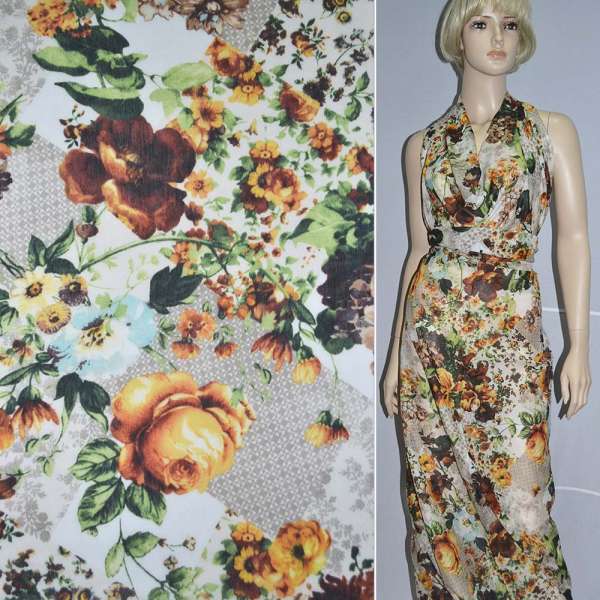 Шовк молочний в коричнево-помаранчеві квіти ш.139