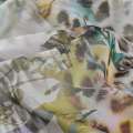 Шовк-батист сіро-бежевий з бузково-коричнево-зеленим принтом ш.139