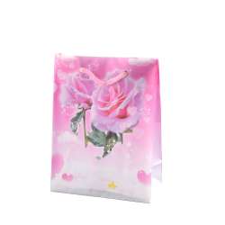 Пакет подарунковий 16х12х6 см з трояндами в серце рожевий