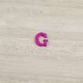 Пришивной декор буква G фиолетовая, 25мм
