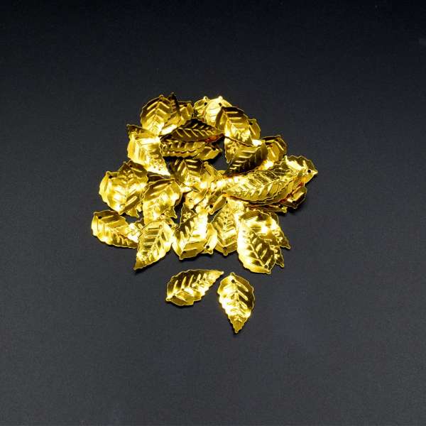 Пайетка листочек 25х14мм 1 упаковка 4г=50шт золотистые