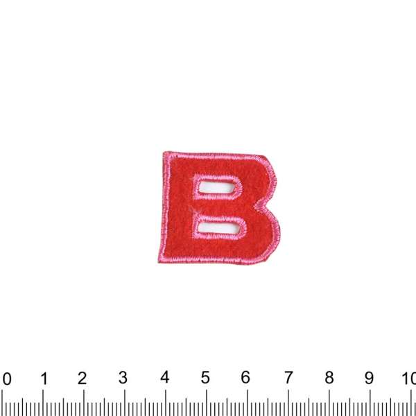 Термоаппликация Буква В 30х30мм красная