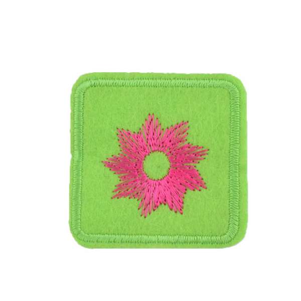 Термоаппликация Квадрат с цветком розовым 45х45мм салатовый