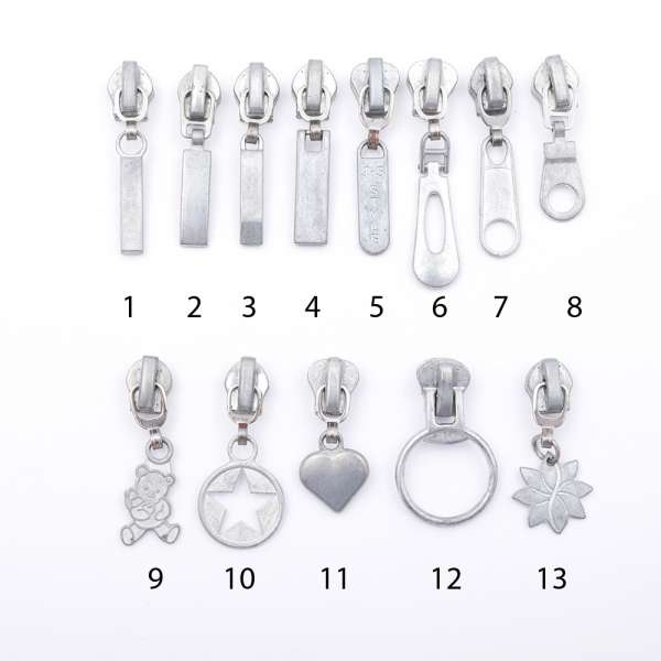 Бегунок на спиральную молнию №7 темный никель с фигурным язычком