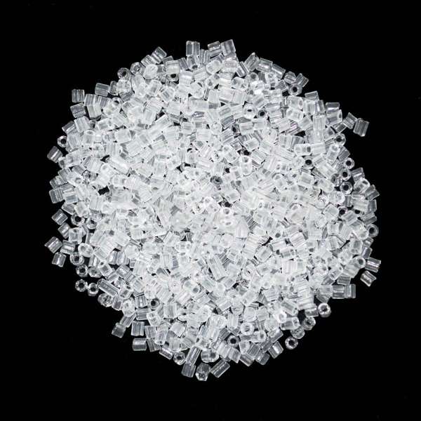 Бісер білий прозорий