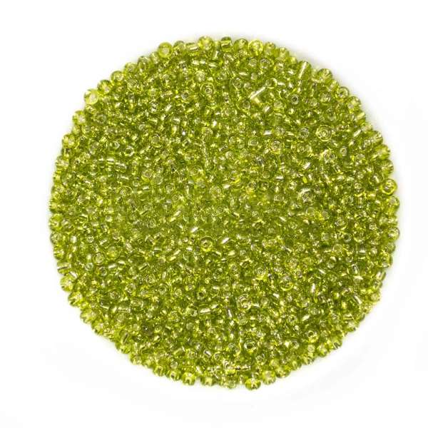 Бисер зеленый с желтым оттенком
