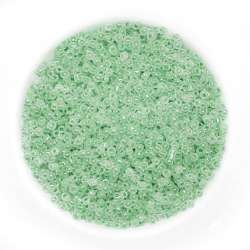 Бисер светло-изумрудный