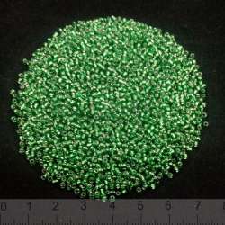 Бисер зеленый, упаковка 50г