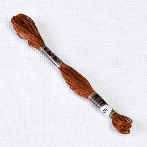 Мулине Bestex 300 8м, Красного дерева, очень тёмный