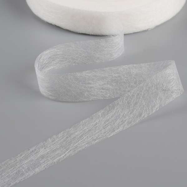Паутинка клеевая 20мм белая