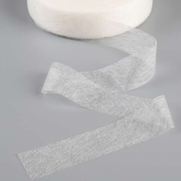 Паутинка клеевая 30мм белая