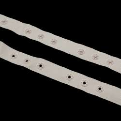 Кнопки пластиковые на тесьме 17 мм беж