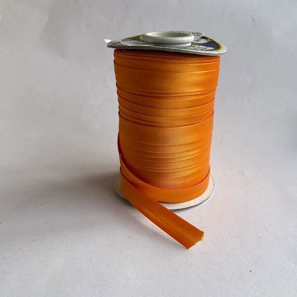 Косая бейка для опта оранжевая 22