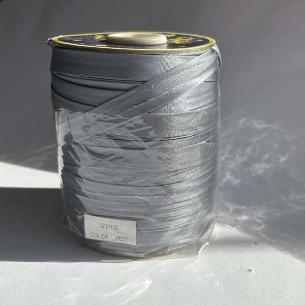 Косая бейка для опта серая светлая