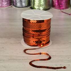 Тесьма-чешуя на нитке в один ряд 5мм рыжая