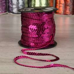 Тесьма-чешуя на нитке в один ряд 5мм малиновая