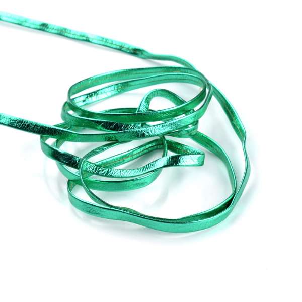 Тесьма кожаная лакированная 5мм зеленая