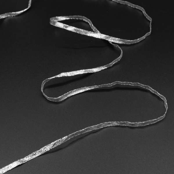 Тесьма отделочная метанить 4 мм серебро