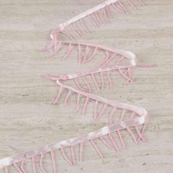 Бахрома бисерная на атласной ленте розовая, розовый бисер