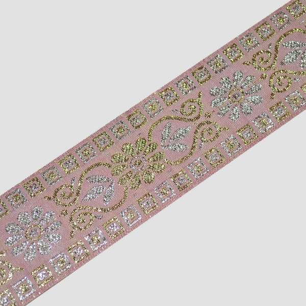 Тесьма жаккардовая с люрексом 36мм с орнамент серебристо-золотистый розовая