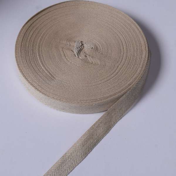 Лента киперная 20мм бежевая 18В10Г27