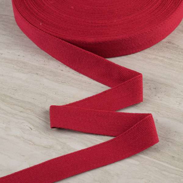 Лента киперная 30мм вишневая 18В17Г27