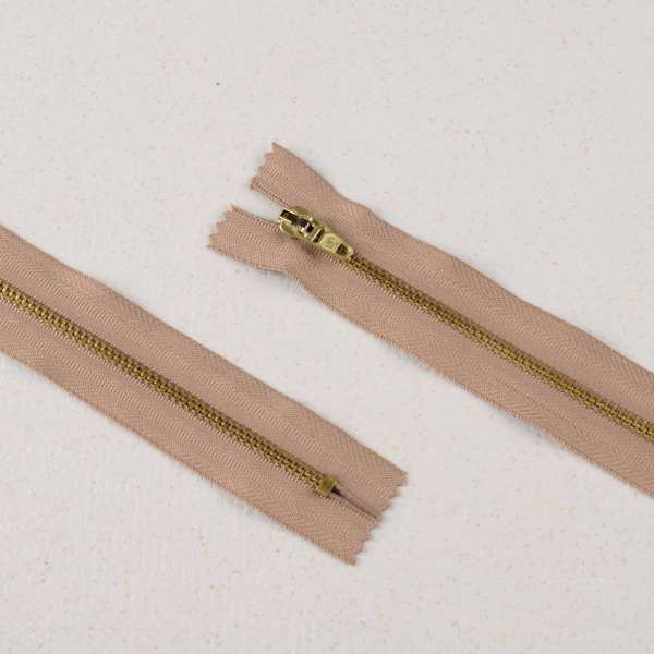 Молния металл М-18 Тип-4 джинсовая неразъемная бежевая темная