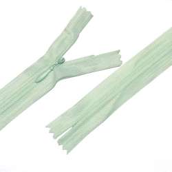 Молния потайная М-20 Тип-3 неразъемная нейлон молочно-голубая