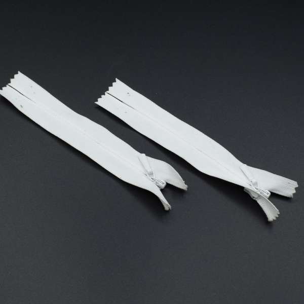 Молния потайная М-10 Тип-3 неразъемная х/б белая