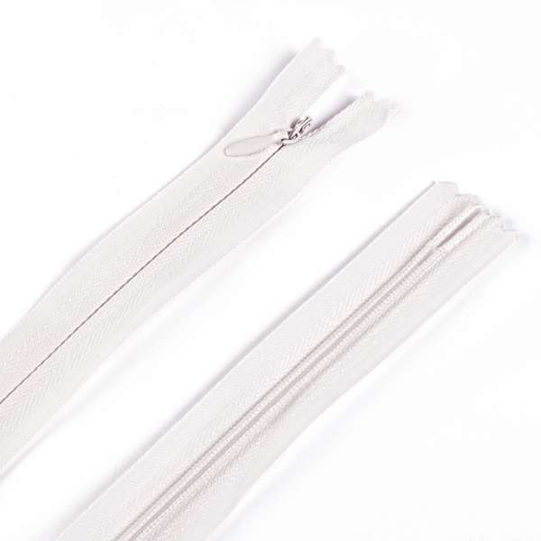 Молния потайная М-24 Тип-3 неразъемная х/б фиолетовая бледная с розовым оттенком