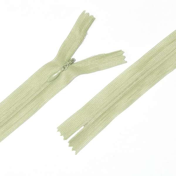 Молния потайная М-24 Тип-3 неразъемная нейлон оливково-салатовая