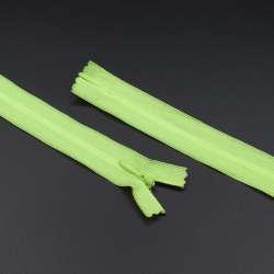 Молния потайная М-20 Тип-3 неразъемная нейлон салатовая яркая