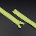 Молния потайная М-20 Тип-3 неразъемная нейлон салатовая с зеленым