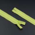 Молния потайная М-20 Тип-3 неразъемная нейлон салатовая с лимонным