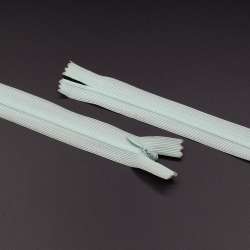 Молния спиральная М-20 Тип-3 неразъемная нейлон бледно-голубая с серым оттенком