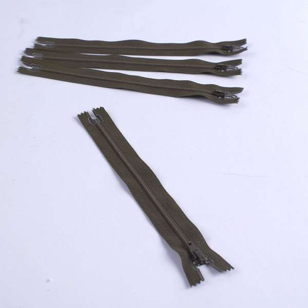 Молния спиральная М-20 Тип-3 неразъемная х/б хаки темный