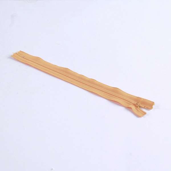 Молния спиральная М-21 Тип-3 неразъемная х/б желто-горячая