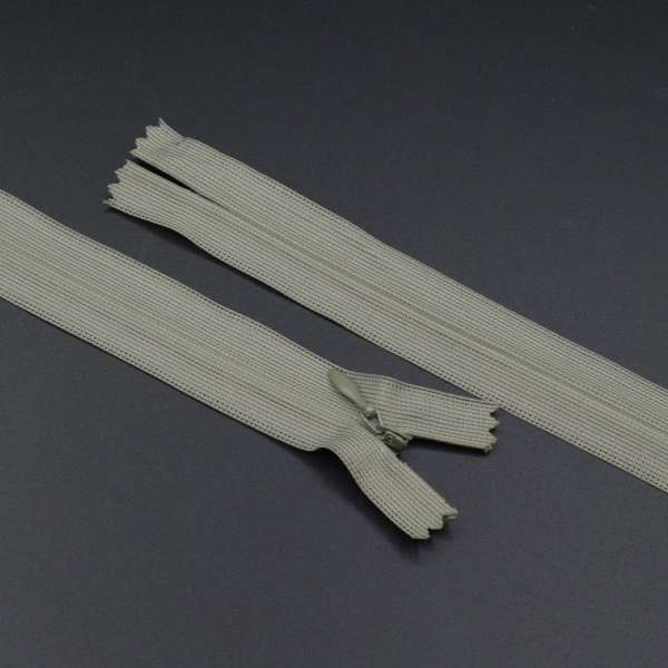 Молния потайная М-25 Тип-3 неразъемная нейлон оливковая темная