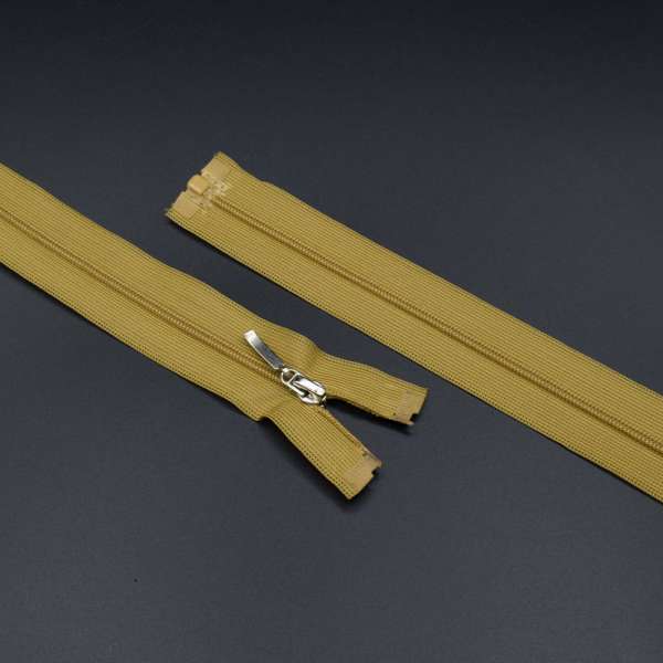 Молния спиральная М-60 Тип-2 разъемная нейлон коричнево-рыжая