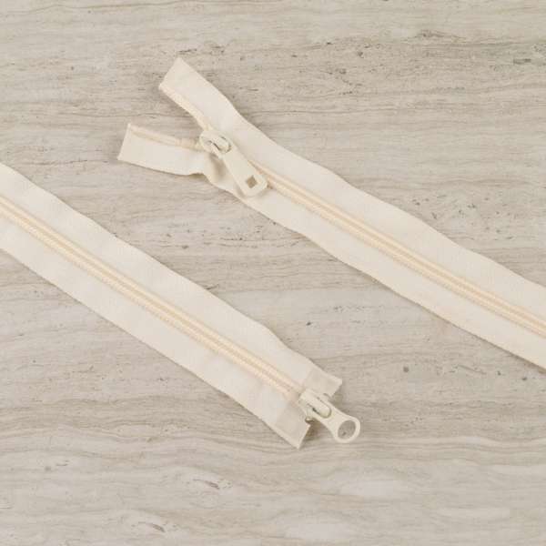 Молния спиральная М-100 разъемная 2 бегунка пудровая