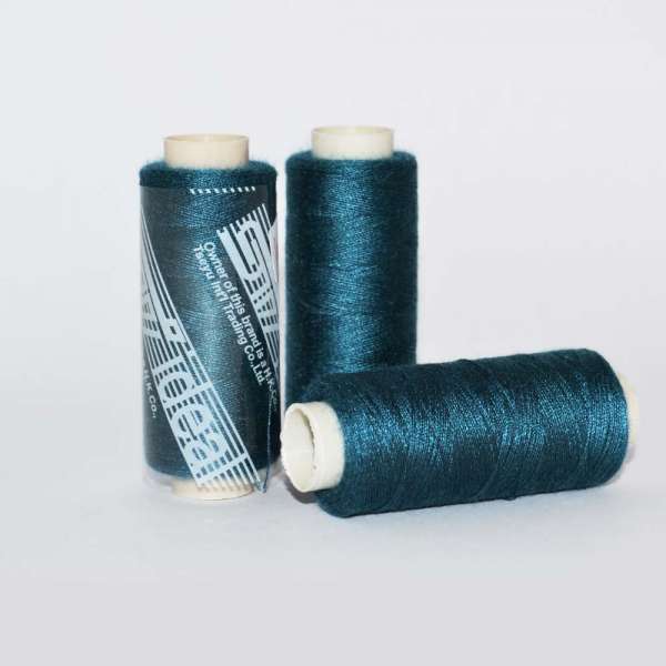 Нитки Идеал 260 ярдов №250