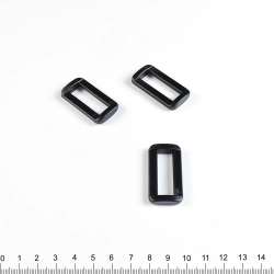 Пряжка рамка 30мм пластик 40х20мм черная