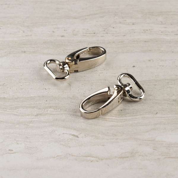 Карабин металл 15мм никель