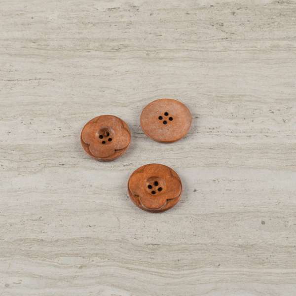 Пуговица деревянная диаметр 3см