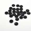 Пуговица черная 15мм на 4 прокола (1006)